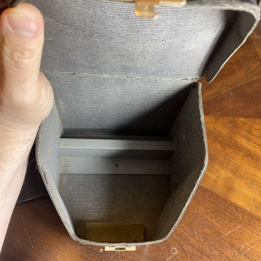 Vintage Polaroid Pronto! RF Instant Land Camera w/ Polaroid Branded Leather case